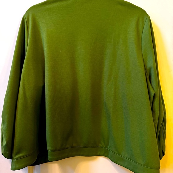 Susan Graver 1X Avocado Green Shrug - Picture 4 of 6